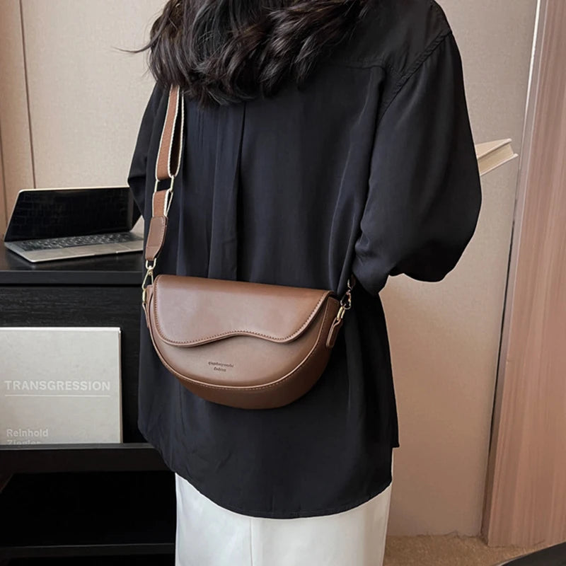 SoftSway™ Vintage Saddle Bag