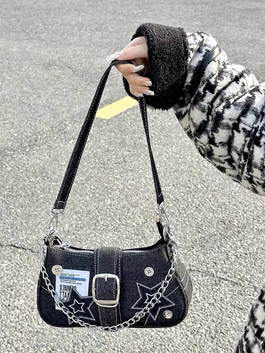 StarStrut Canvas Chic