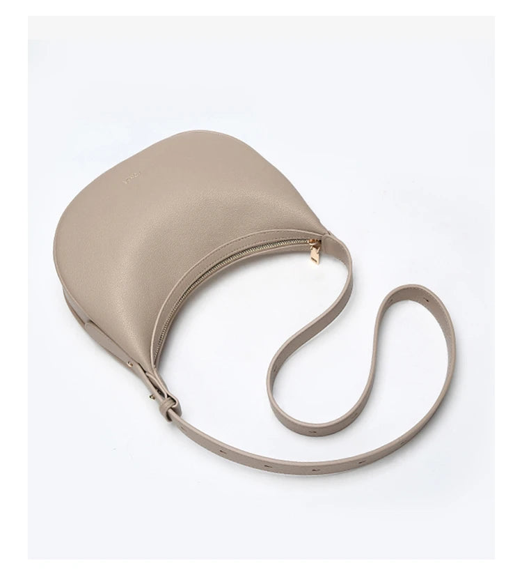 Marais Curve — Hobo Shoulder Bag