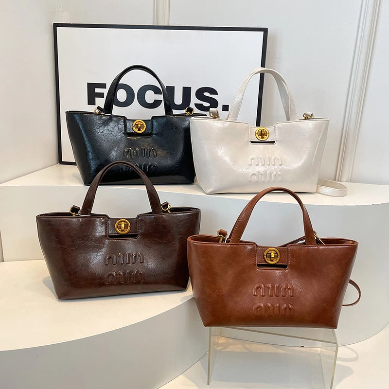 The Valen™ Leather Messenger Bag