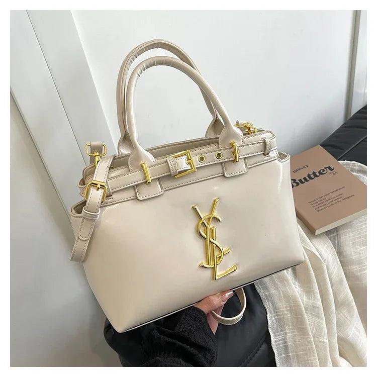 MetroMuse™ Compact Crossbody