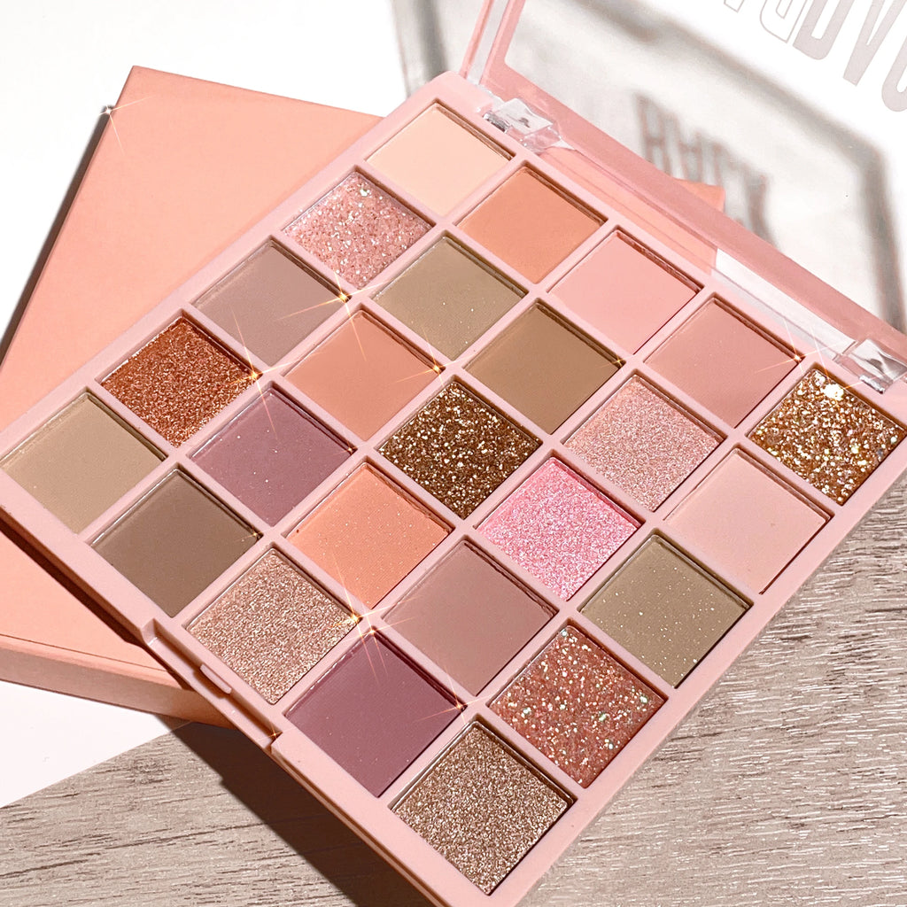 DreamGlow™ 25-Color Eyeshadow Palette