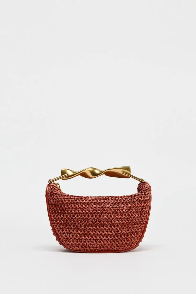 The Soleil Curve™ – Woven Half-Moon Chain Bag