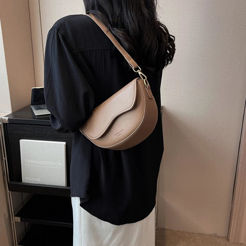 SoftSway™ Vintage Saddle Bag