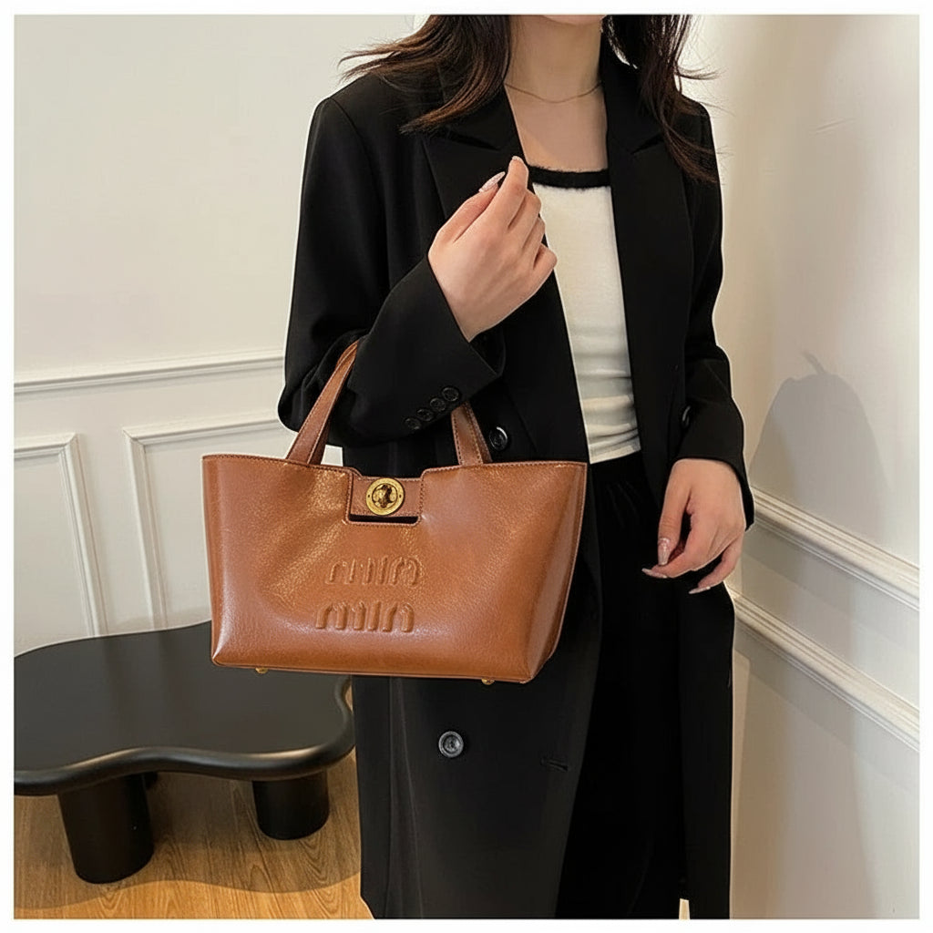 The Valen™ Leather Messenger Bag