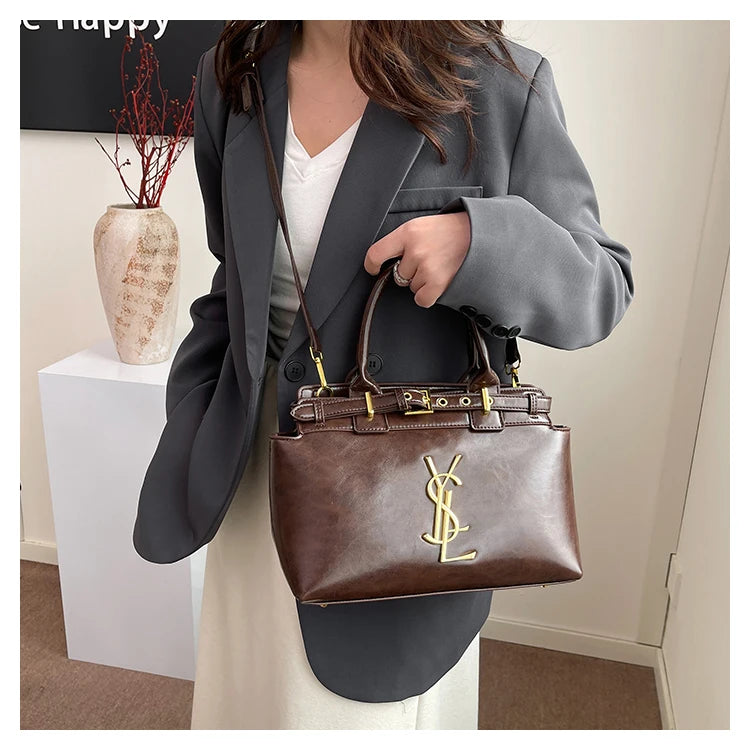 MetroMuse™ Compact Crossbody