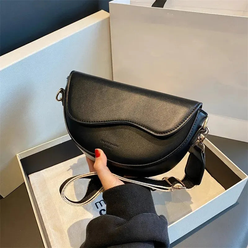 SoftSway™ Vintage Saddle Bag