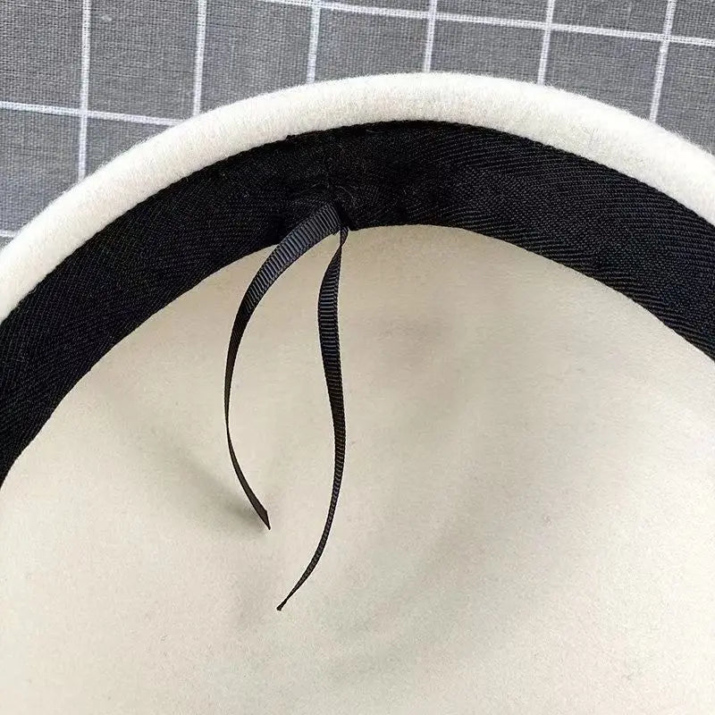 ChicWool™ Parisian Winter Beret – Cozy Elegance for Women