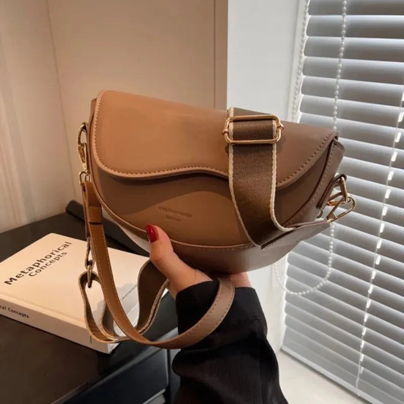 SoftSway™ Vintage Saddle Bag