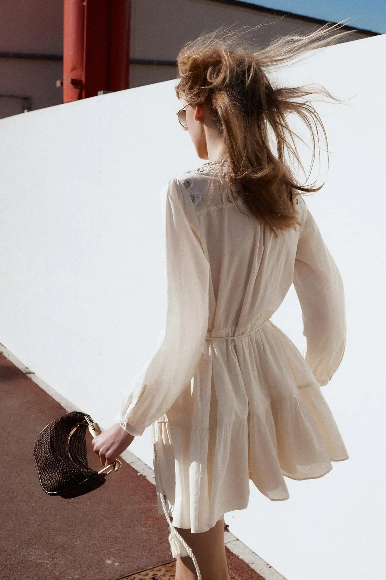 The Soleil Curve™ – Woven Half-Moon Chain Bag