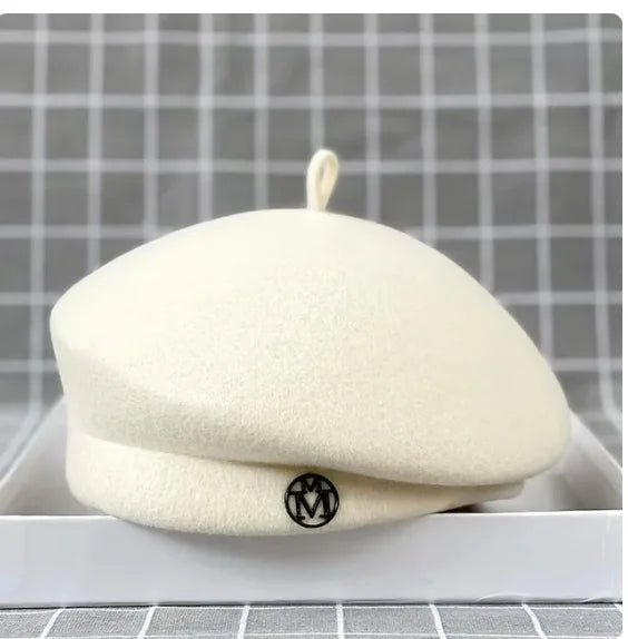 ChicWool™ Parisian Winter Beret – Cozy Elegance for Women