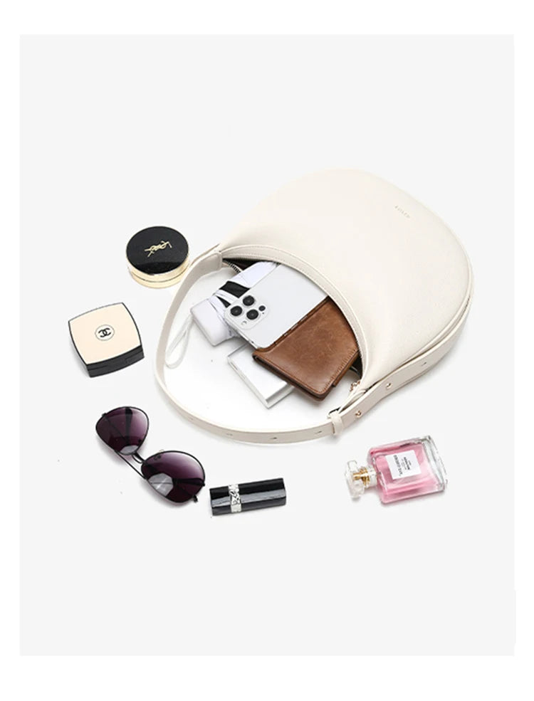 Marais Curve — Hobo Shoulder Bag