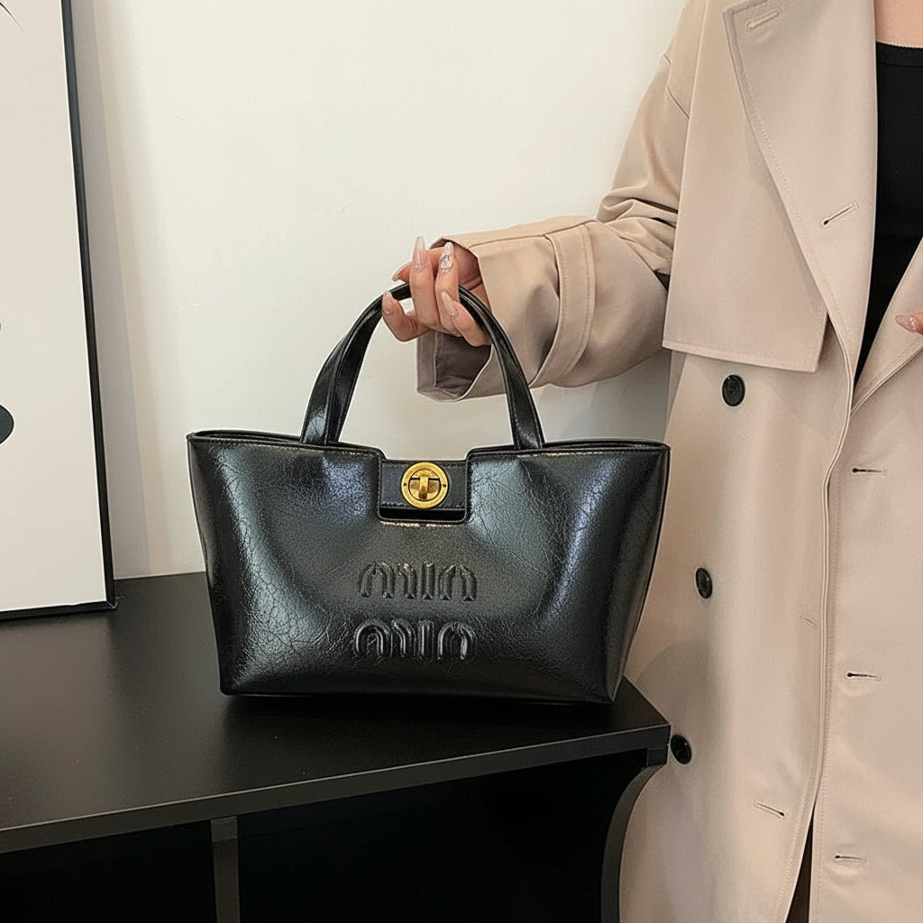 The Valen™ Leather Messenger Bag